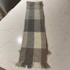 John Brannigan 100% wool scarf. Made in Ireland. Brand new.